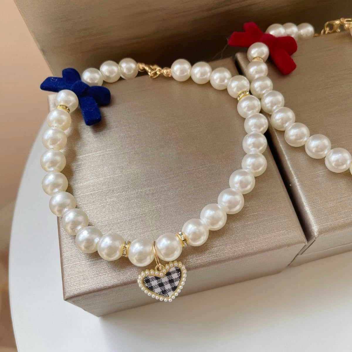 Pearl Series - Waffle Heart Pendant Necklace